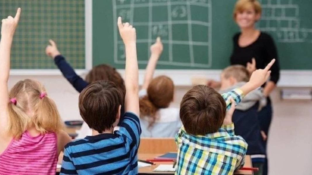 Öğretmenlere en geç 30 Kasım tarihine kadar bitirmesi gereken e-okul görevleri verildi 4