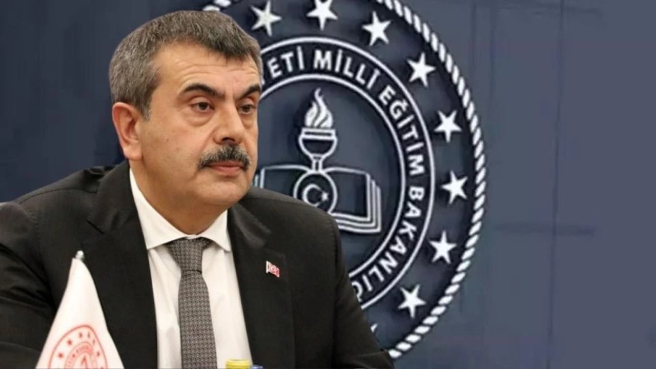 Yusuf Tekin velilere müjdeyi verdi! Okullarda veliler isyan ediyordu