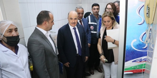 Vali, kantin denetiminde tostun fiyatını yüksek buldu