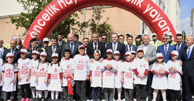 MEB, İÇİŞLERİ BAKANLIĞI VE TRT GENEL MÜDÜRLÜĞÜ İLE ÖĞRENCİLERDE TRAFİK BİLİNCİNİN GELİŞTİRİLMESİ İÇİN İŞ BİRLİĞİ